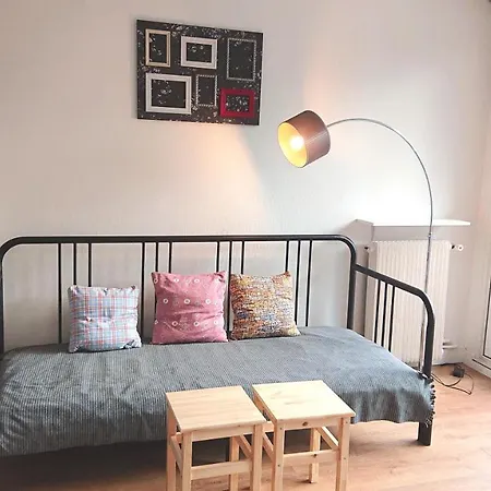 Renovated, 37m², 2 Min Walk Tram, 5 Min La Defense La Garenne-Colombes