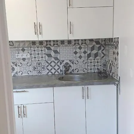 Apartment Renovated, 37m², 2 Min Walk Tram, 5 Min La Defense *